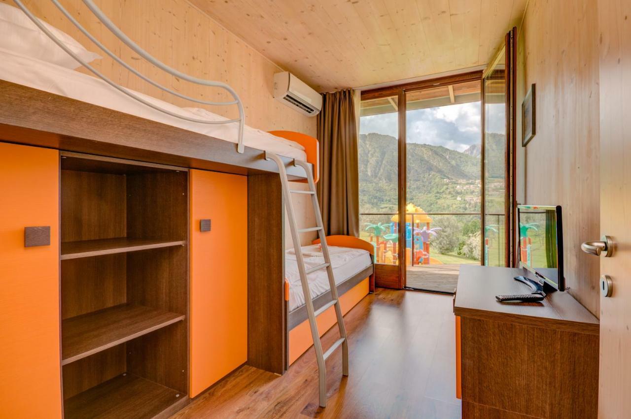 Georesort Tremosine Exterior photo
